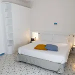 Hotel apartamentowy Cala Moresca