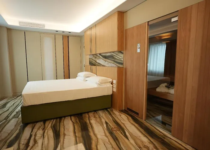 Cala Moresca Apartahotel 4*