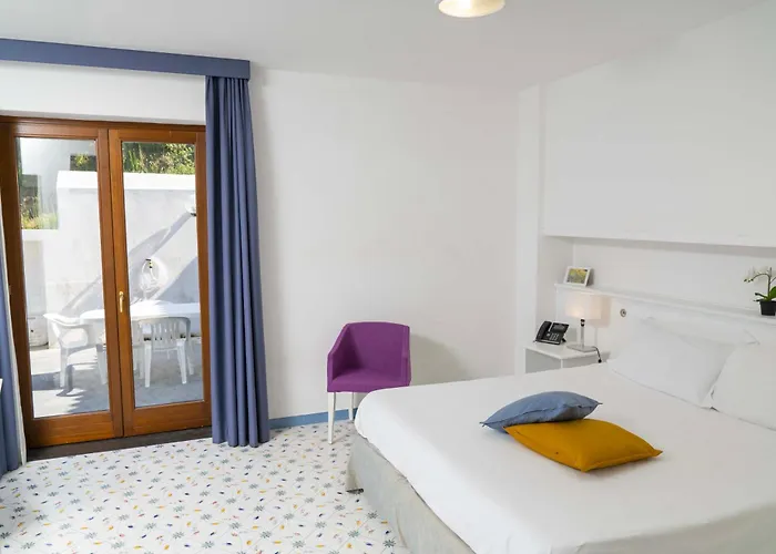 Cala Moresca Apartahotel Bacoli