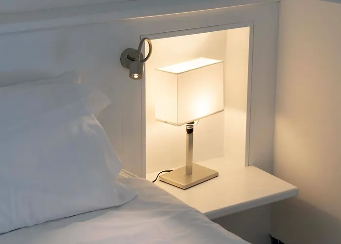 Apartahotel Cala Moresca 4*