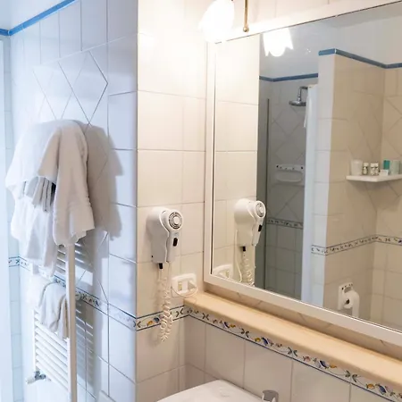 Cala Moresca Apart-hotel 4*