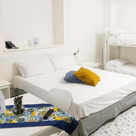 Cala Moresca باكولي